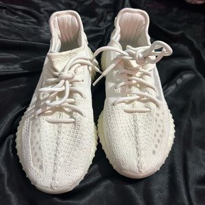 Yeezy- Men’s- Boost 350 V2 ‘Bone’ Size 8